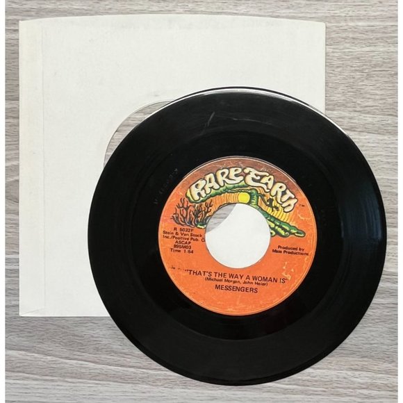 Messengers In the Jungle / Thats the Way a Woman Is 45 Record Garage Rock Psych - Picture 2 of 4